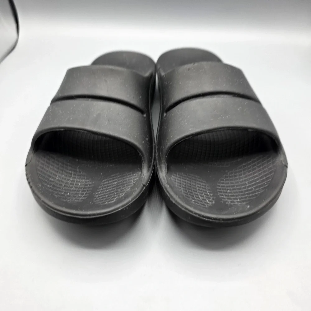OOFOS OOAHH Sandals Womens 9 Black Recovery Slides Comfort Cushion Shoes Mens‎ 7
